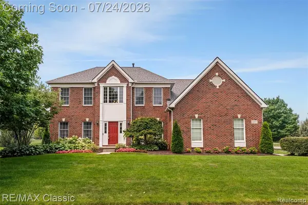 24859 Terra Del Mar, Novi, MI 48374