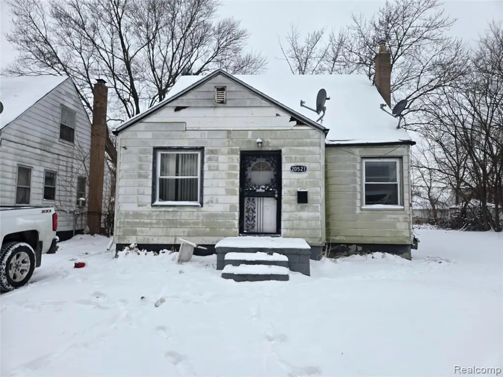 20521 Strasburg, Detroit, MI 48205 - #1