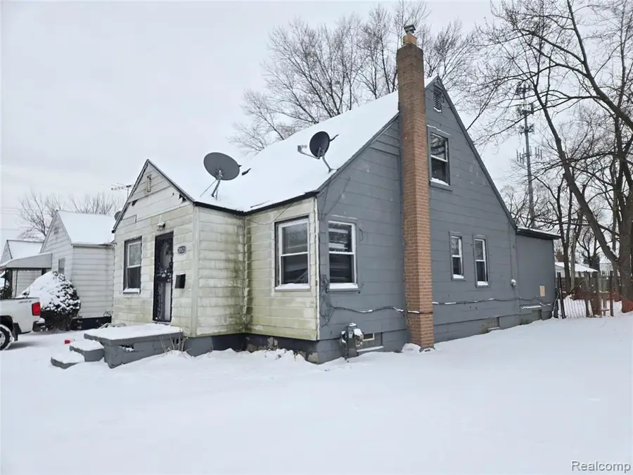 20521 Strasburg, Detroit, MI 48205 - #2