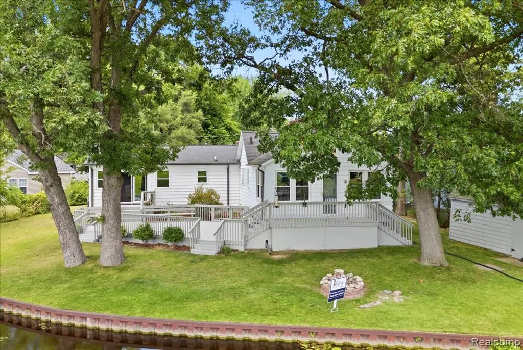 845 S Lakeside, Michigan Center, MI 49254 - #1