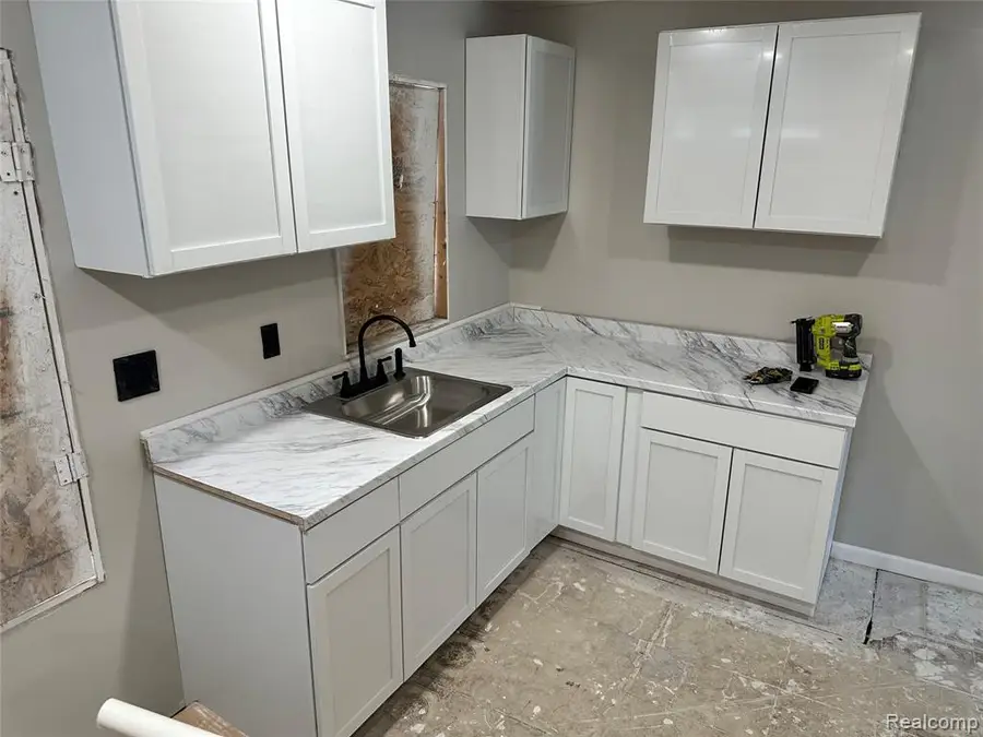 12527 Glenfield, Detroit, MI 48213 - #2