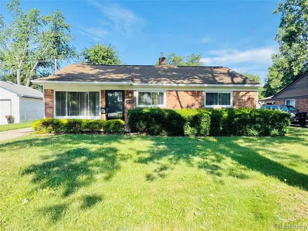 28701 Stuart, Southfield, MI 48076