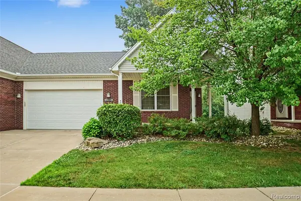 1388 Luxington, Lapeer, MI 48446
