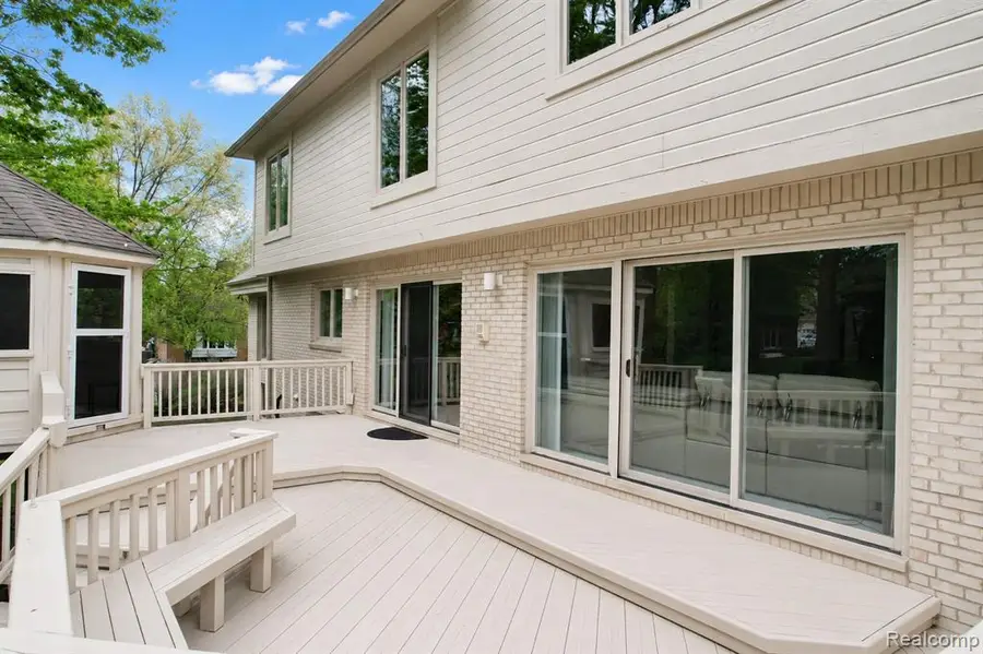 28959 Augusta, Farmington Hills, MI 48331 - #2