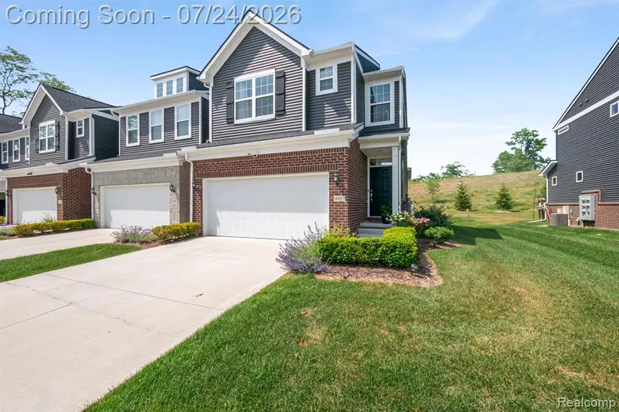 4691 Broomfield #5, Lake Orion, MI 48359 - #3