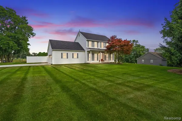 1192 N Bridge, Linden, MI 48451