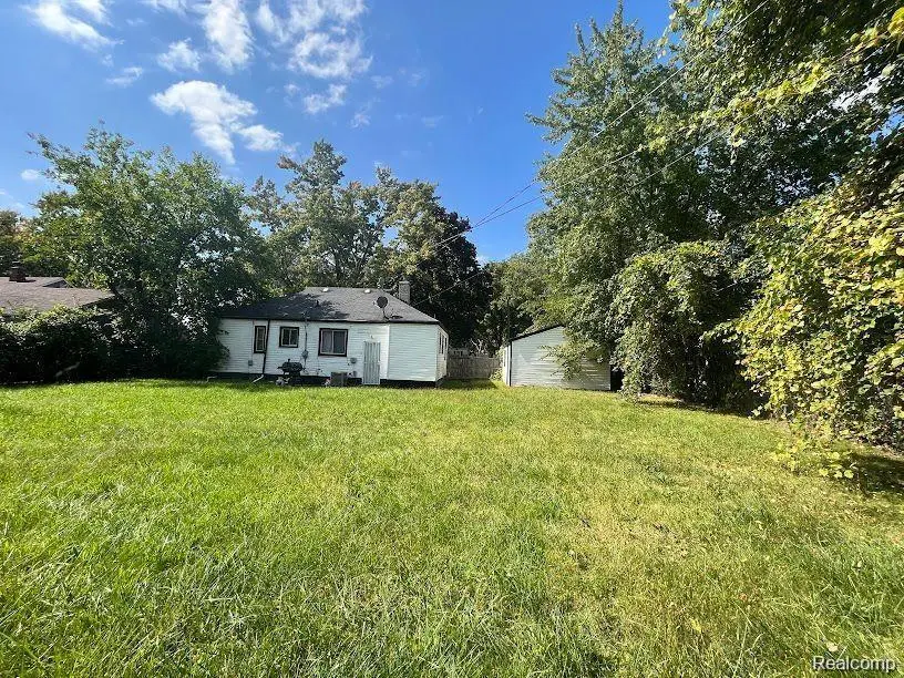20760 Ridgedale, Oak Park, MI 48237 - #2