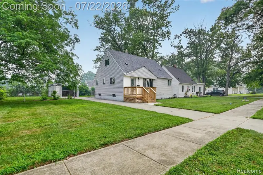 29527 James, Garden City, MI 48135 - #2