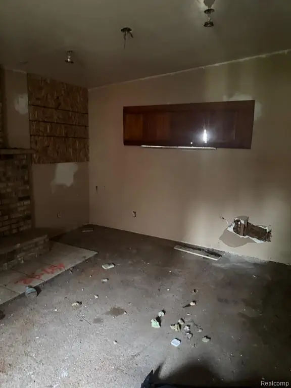 1383 Cleveland, Flint, MI 48503 - #3