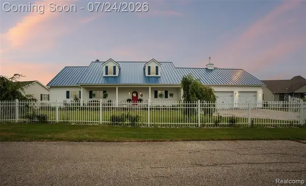 5110 Shorefront, Port Hope, MI 48468