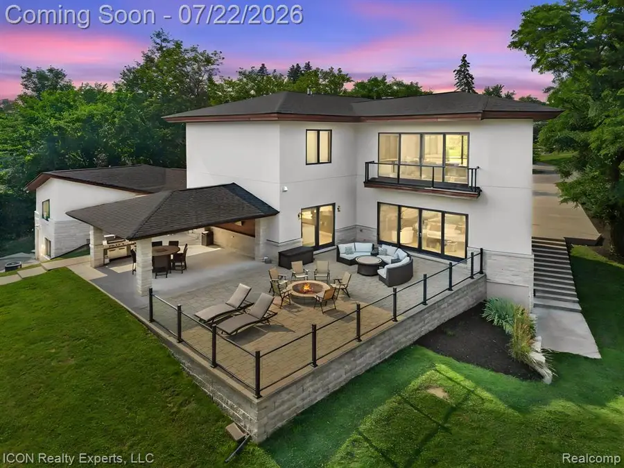 1971 Cragin, Bloomfield Hills, MI 48302 - #2