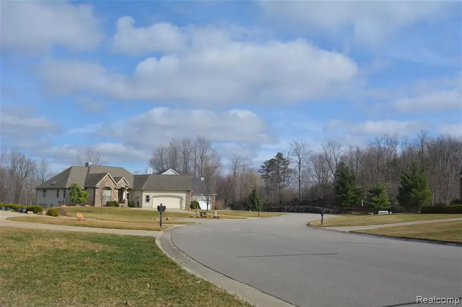3000 Rockingham Way, Jackson, MI 49203 - #3