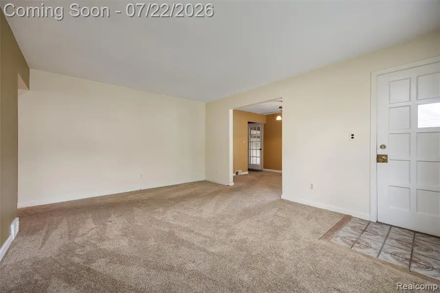 1918 E Lincoln, Royal Oak, MI 48067 - #2