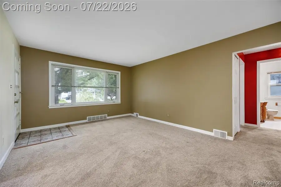 1918 E Lincoln, Royal Oak, MI 48067 - #3