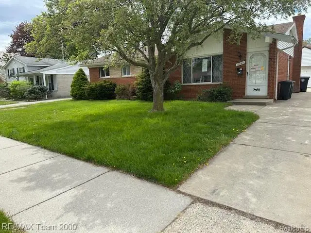 15043 Blue Skies, Livonia, MI 48154 - #2