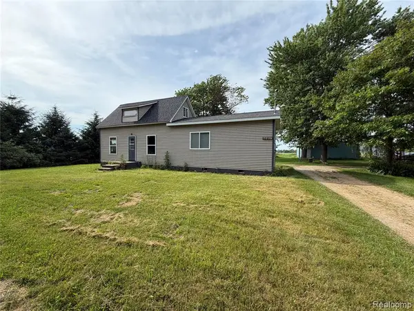 6447 Peck, Brown City, MI 48416