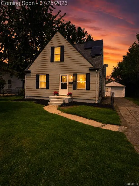 31492 Cherry Hill, Garden City, MI 48135