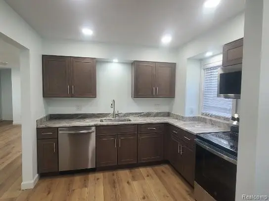 405 W Russell, Tecumseh, MI 49286 - #3