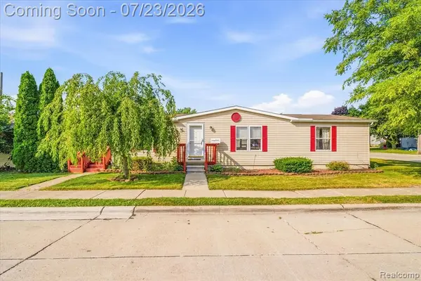 32707 Church, Rockwood, MI 48173