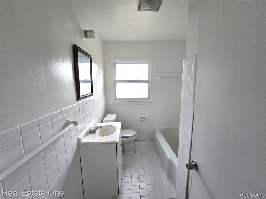 6729 Stahelin, Detroit, MI 48228 - #3