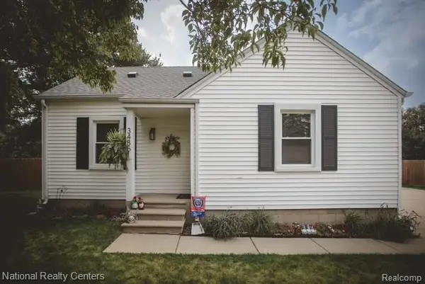 34851 Wadsworth, Livonia, MI 48150