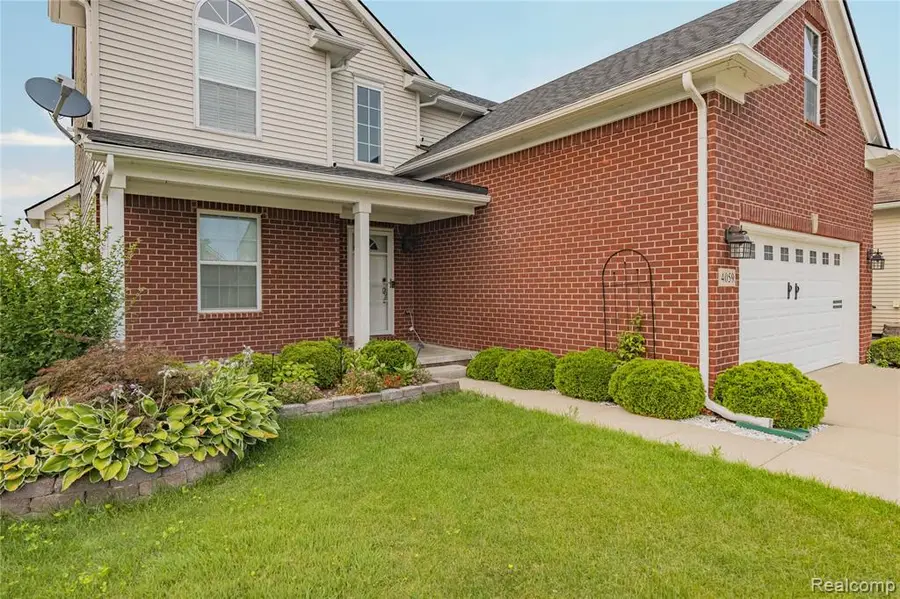 4059 Ash Tree, Howell, MI 48843 - #3