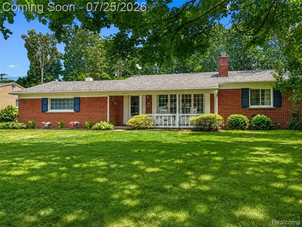31921 Nottingwood, Farmington, MI 48334
