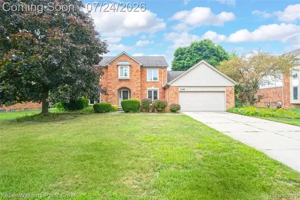 1105 Byron, Troy, MI 48098