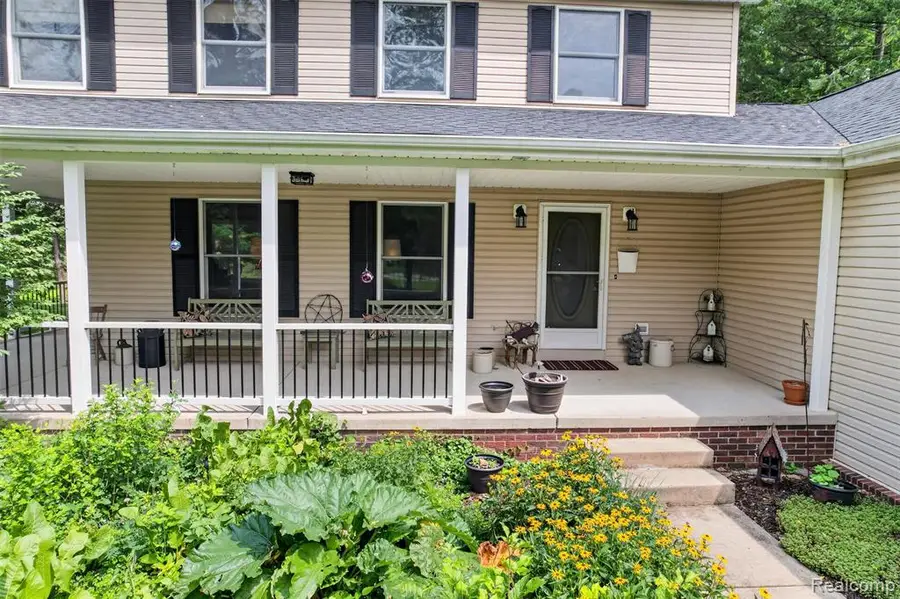 7665 Towering Pines, Brighton, MI 48116 - #3