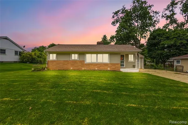 3403 Ardreth, Waterford, MI 48329