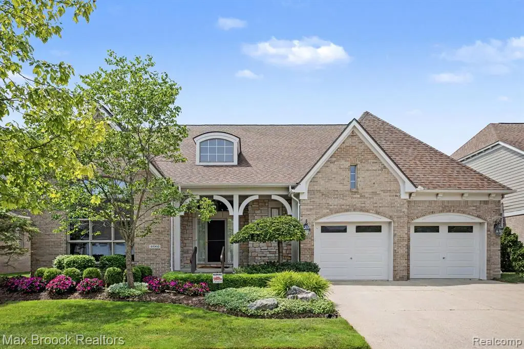 4061 Chatfield, Troy, MI 48098 - #1