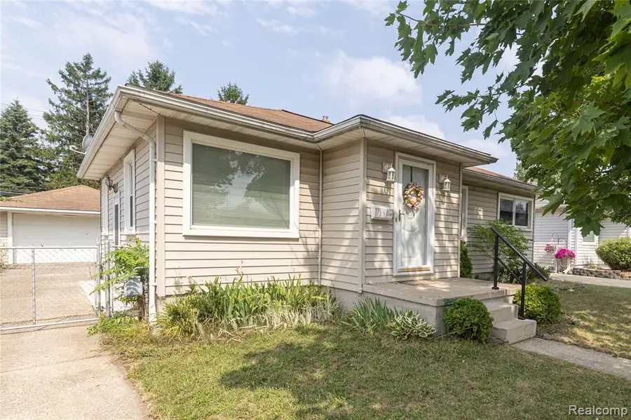17108 Reno, Riverview, MI 48193 - #2