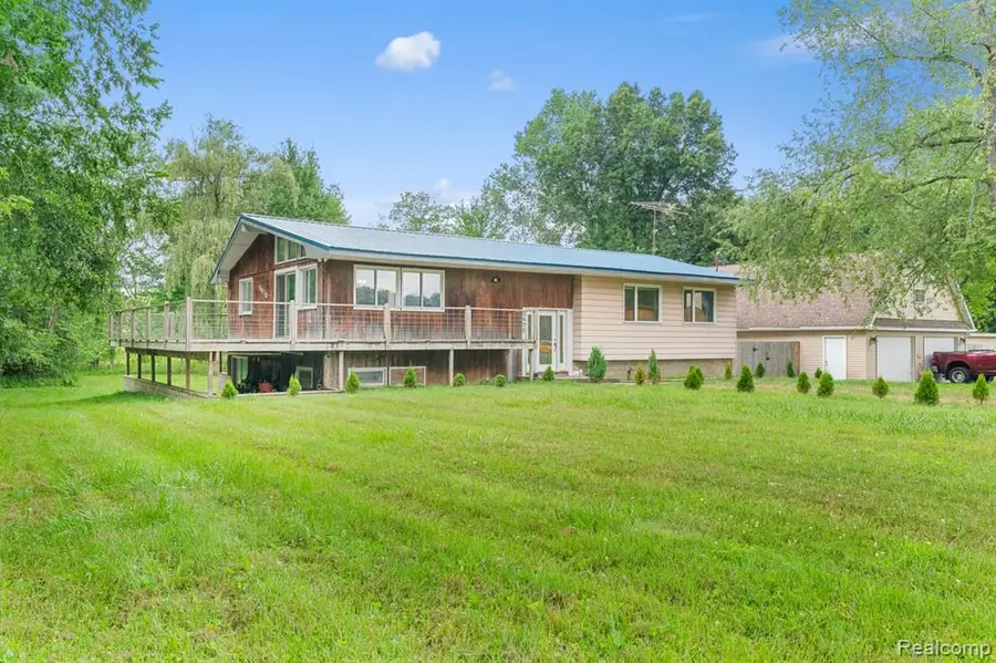 5670 Kinneville, Eaton Rapids, MI 48827 - #3