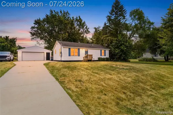 7443 Lawrence, Grand Blanc, MI 48439