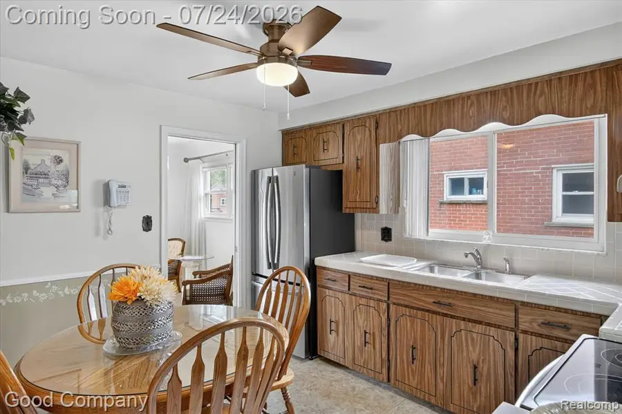 25719 San Rosa, Saint Clair Shores, MI 48081 - #3