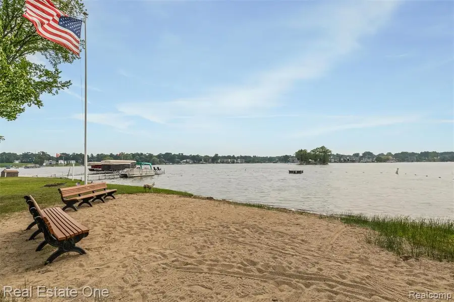 1045 Clara, Commerce Township, MI 48390 - #2
