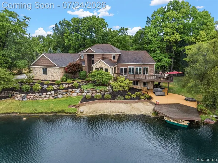 2547 S Shore, Flushing, MI 48433 - #3