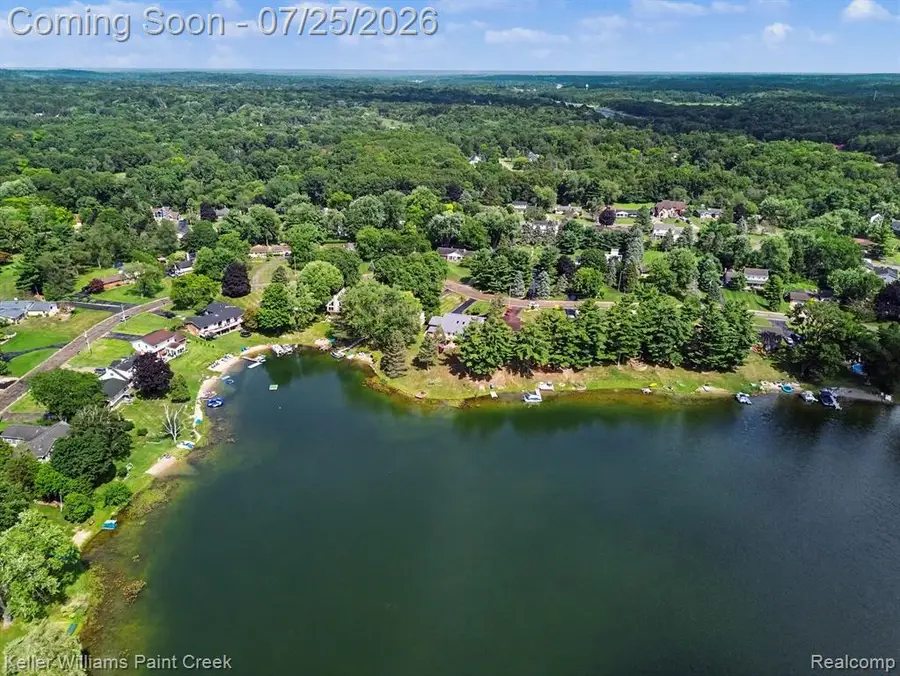 5342 Red Fox, Brighton, MI 48114 - #3
