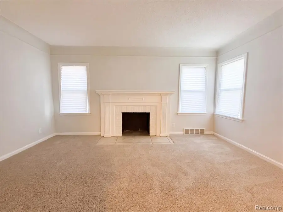 16853 Saint Marys, Detroit, MI 48235 - #3