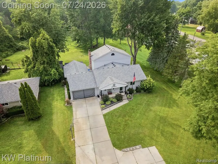 47389 Sugarbush, New Baltimore, MI 48047 - #3