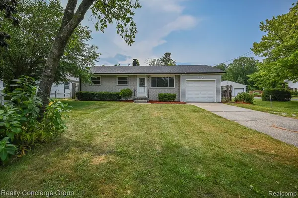 4241 N Michigan, Saginaw, MI 48604