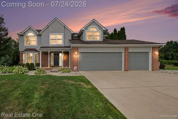 2110 Claiborne, Brighton, MI 48114