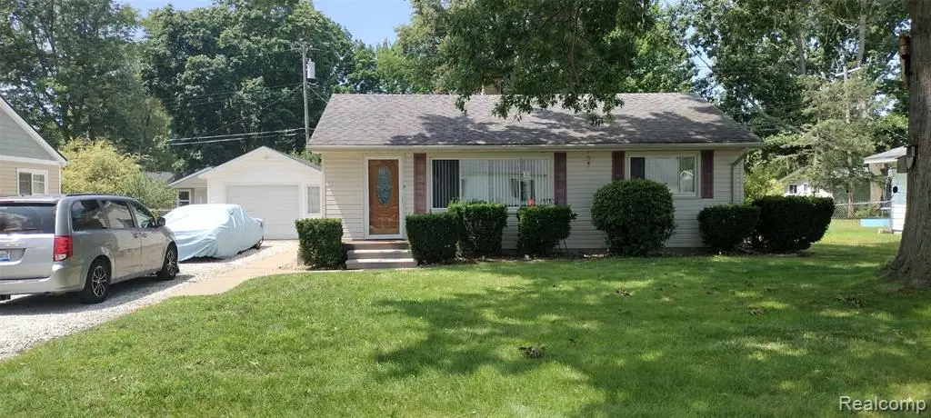 1823 Washington, Algonac, MI 48001 - #1