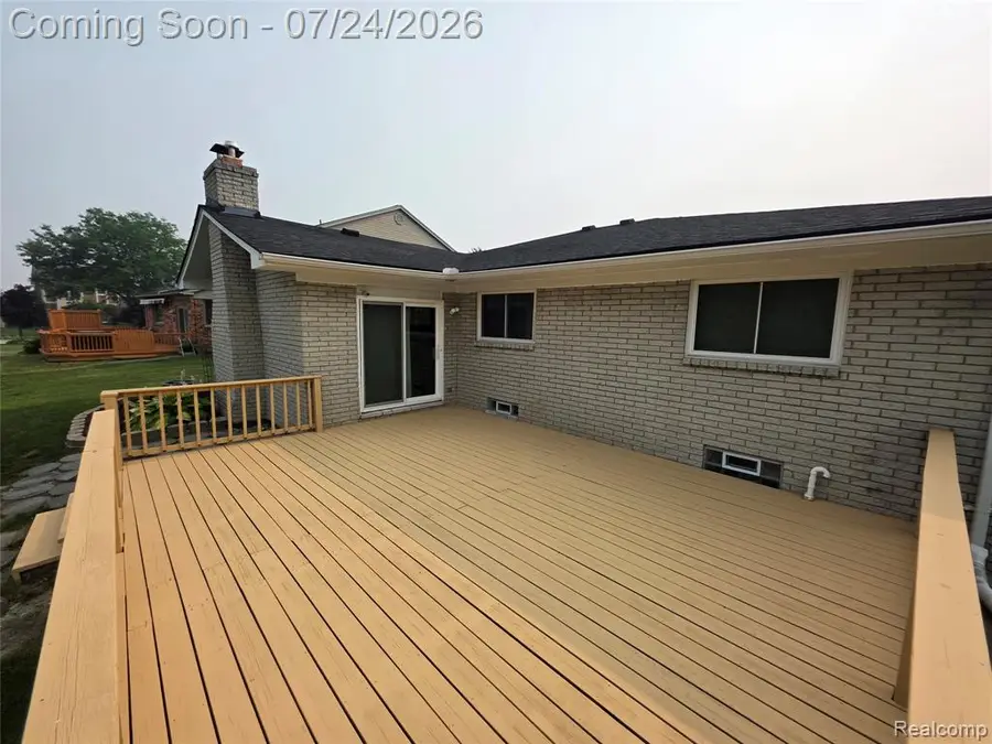 40732 Gulliver, Sterling Heights, MI 48310 - #2