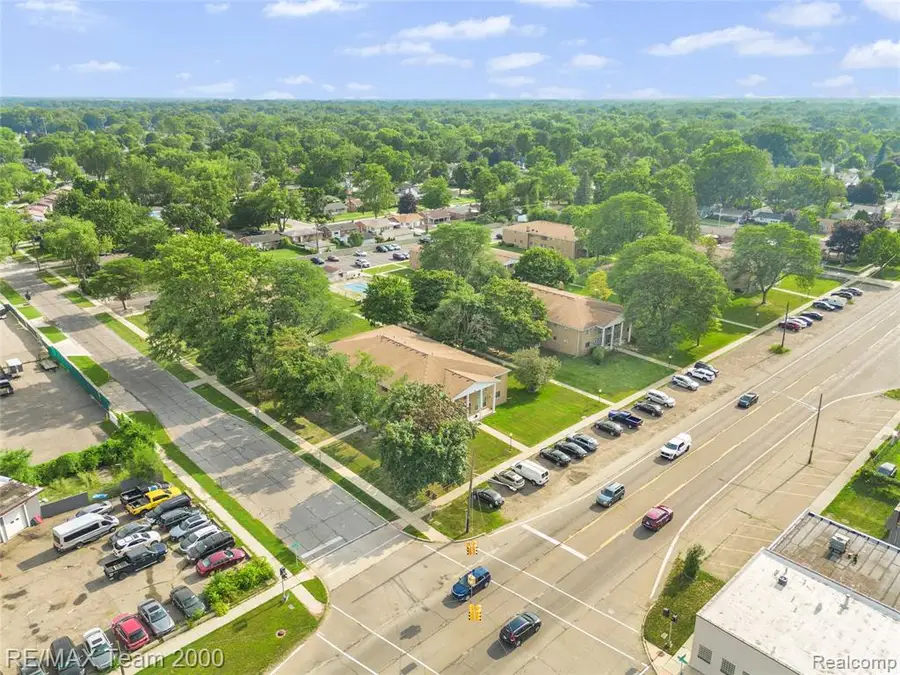 26305 W 7 Mile #101, Redford, MI 48240 - #2