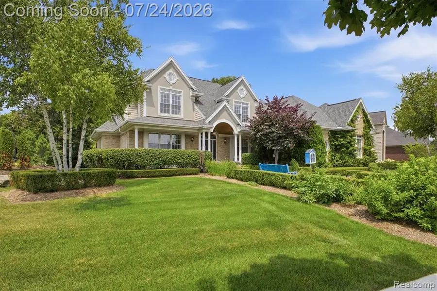 18199 Parkshore, Northville, MI 48168 - #2