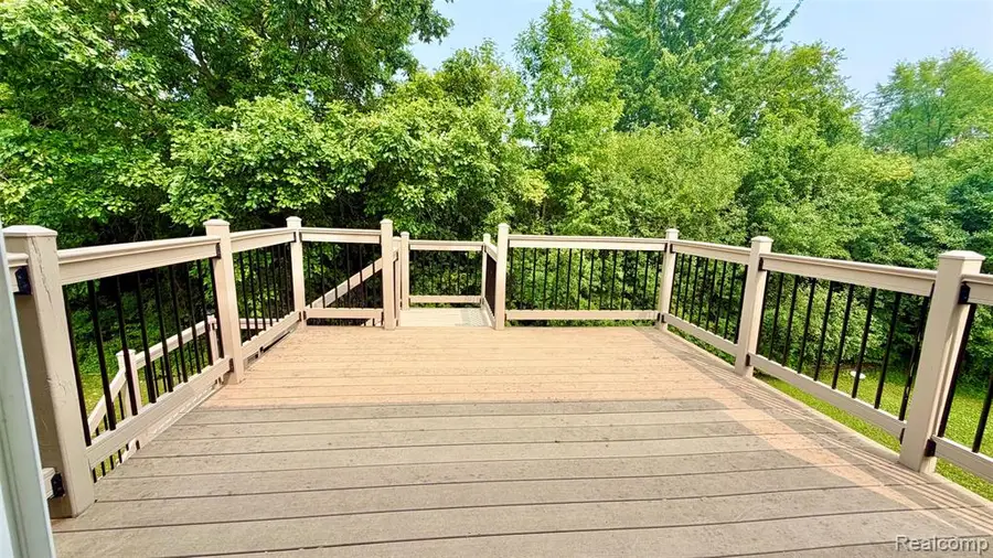 5186 Northwood, Grand Blanc, MI 48439 - #2