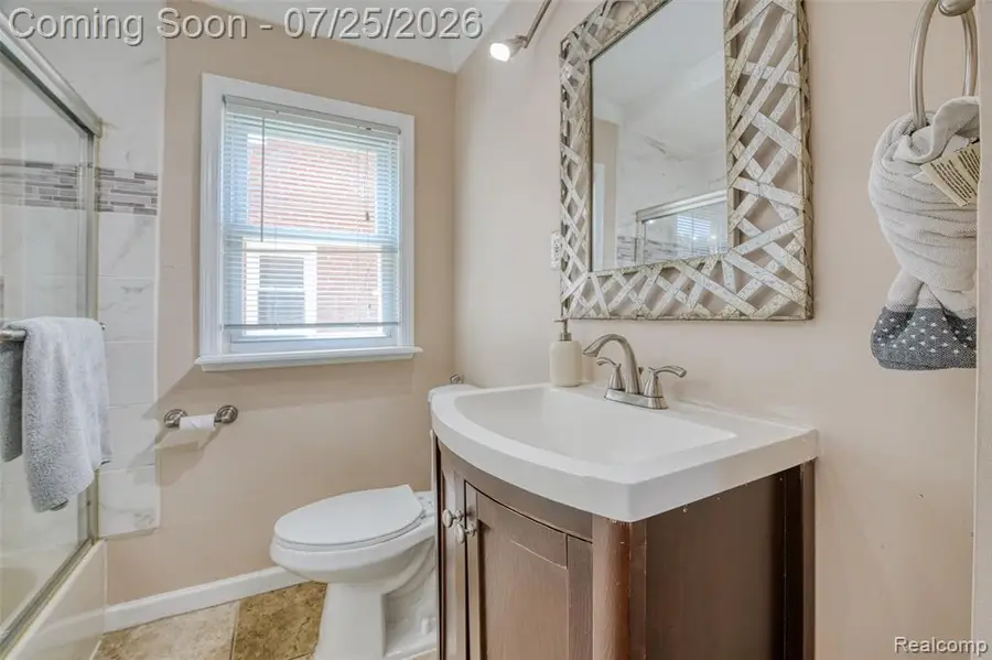 3100 Edgewood, Dearborn, MI 48124 - #3