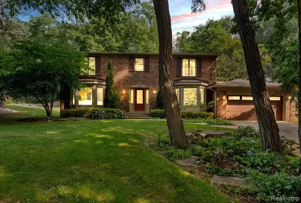2768 Homewood, Troy, MI 48098