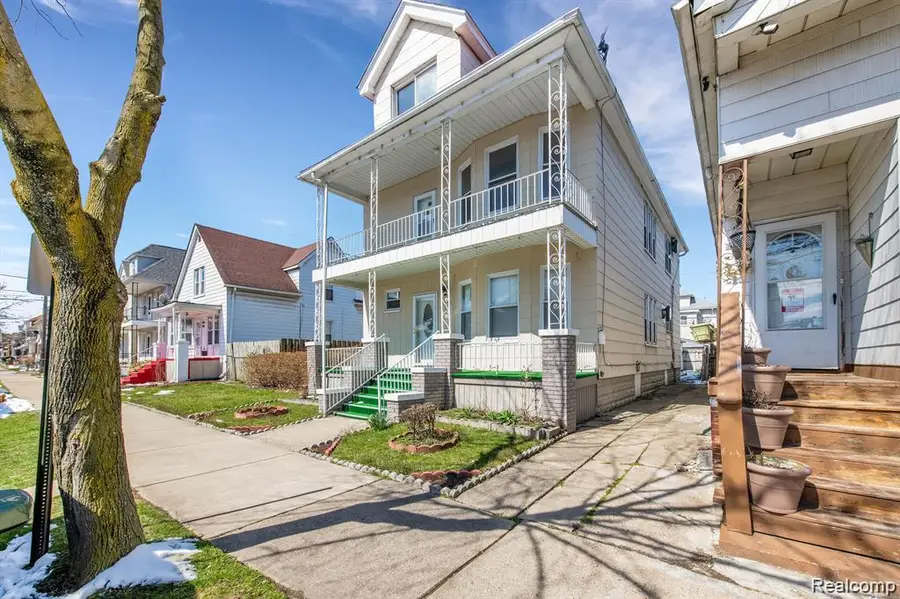 3135 Belmont, Hamtramck, MI 48212 - #3